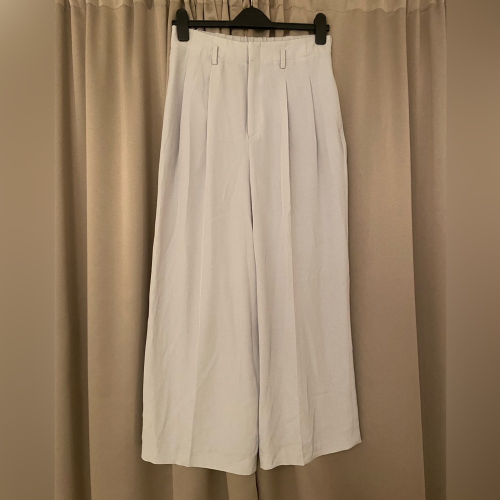 Uniqlo Wide Leg Pants in Light Blue
